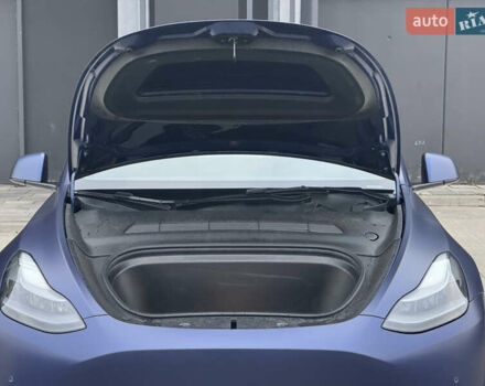 Синий Тесла Model Y, объемом двигателя 0 л и пробегом 88 тыс. км за 31990 $, фото 15 на Automoto.ua