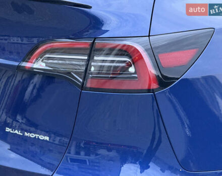 Тесла Model Y 2021 в Харькове на Automoto.ua Синий Тесла Model Y, объемом двигателя 0 л и пробегом 113 тыс. км за 21200 $, фото 88 на Automoto.ua