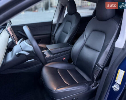 Тесла Model Y 2021 в Харькове на Automoto.ua Синий Тесла Model Y, объемом двигателя 0 л и пробегом 113 тыс. км за 21200 $, фото 34 на Automoto.ua