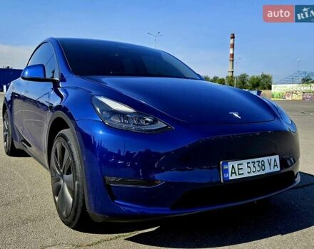 Синий Тесла Model Y, объемом двигателя 0 л и пробегом 53 тыс. км за 23500 $, фото 15 на Automoto.ua