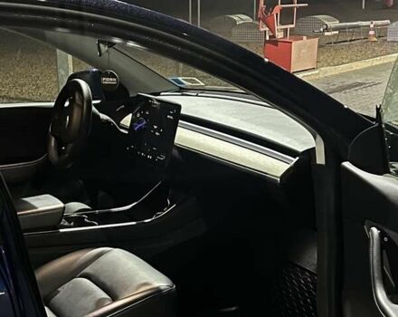 Синий Тесла Model Y, объемом двигателя 0 л и пробегом 58 тыс. км за 21500 $, фото 3 на Automoto.ua