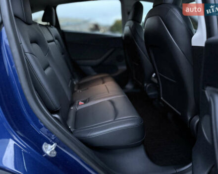 Тесла Model Y 2021 в Харькове на Automoto.ua Синий Тесла Model Y, объемом двигателя 0 л и пробегом 113 тыс. км за 21200 $, фото 54 на Automoto.ua