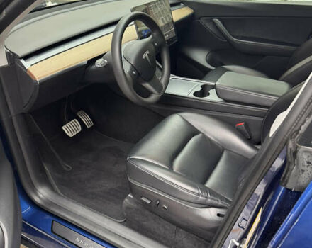 Синий Тесла Model Y, объемом двигателя 0 л и пробегом 85 тыс. км за 24200 $, фото 8 на Automoto.ua