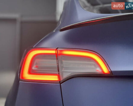 Синий Тесла Model Y, объемом двигателя 0 л и пробегом 88 тыс. км за 31990 $, фото 17 на Automoto.ua