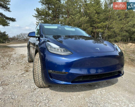 Синий Тесла Model Y, объемом двигателя 0 л и пробегом 35 тыс. км за 27999 $, фото 6 на Automoto.ua