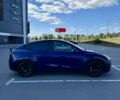 Синий Тесла Model Y, объемом двигателя 0 л и пробегом 48 тыс. км за 27500 $, фото 2 на Automoto.ua
