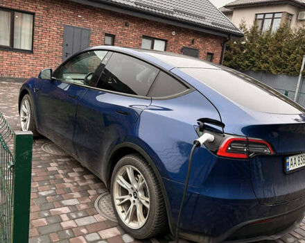 Синий Тесла Model Y, объемом двигателя 0 л и пробегом 93 тыс. км за 18800 $, фото 3 на Automoto.ua