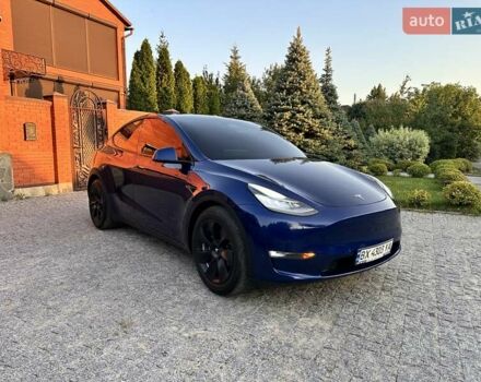 Синий Тесла Model Y, объемом двигателя 0 л и пробегом 90 тыс. км за 22300 $, фото 8 на Automoto.ua