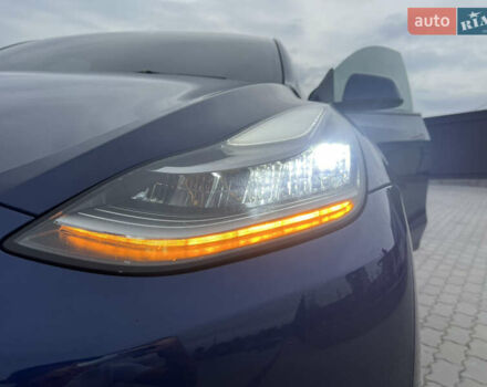 Синий Тесла Model Y, объемом двигателя 0 л и пробегом 116 тыс. км за 24500 $, фото 4 на Automoto.ua