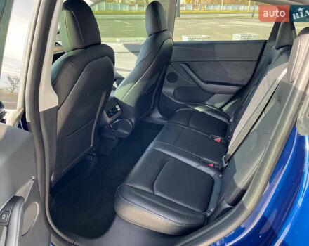 Синий Тесла Model Y, объемом двигателя 0 л и пробегом 35 тыс. км за 30100 $, фото 20 на Automoto.ua