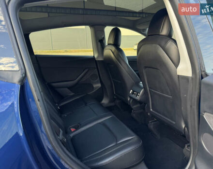 Синий Тесла Model Y, объемом двигателя 0 л и пробегом 155 тыс. км за 22500 $, фото 49 на Automoto.ua