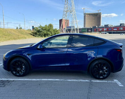 Синий Тесла Model Y, объемом двигателя 0 л и пробегом 48 тыс. км за 27500 $, фото 6 на Automoto.ua