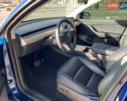 Синий Тесла Model Y, объемом двигателя 0 л и пробегом 35 тыс. км за 30100 $, фото 10 на Automoto.ua