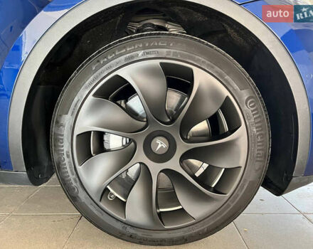 Синий Тесла Model Y, объемом двигателя 0 л и пробегом 35 тыс. км за 30100 $, фото 21 на Automoto.ua
