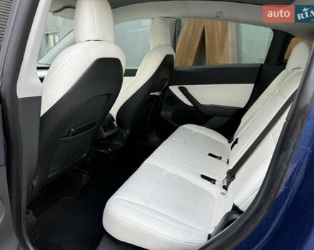 Синій Тесла Model Y, об'ємом двигуна 0 л та пробігом 135 тис. км за 19300 $, фото 10 на Automoto.ua