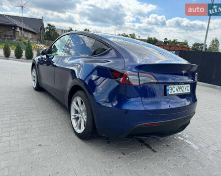 Синий Тесла Model Y, объемом двигателя 0 л и пробегом 53 тыс. км за 25000 $, фото 4 на Automoto.ua