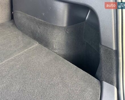 Синий Тесла Model Y, объемом двигателя 0 л и пробегом 90 тыс. км за 22300 $, фото 23 на Automoto.ua