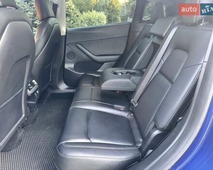 Синий Тесла Model Y, объемом двигателя 0 л и пробегом 90 тыс. км за 22300 $, фото 17 на Automoto.ua