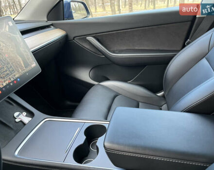 Синій Тесла Model Y, об'ємом двигуна 0 л та пробігом 72 тис. км за 27500 $, фото 13 на Automoto.ua