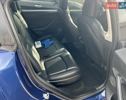 Синий Тесла Model Y, объемом двигателя 0 л и пробегом 101 тыс. км за 23999 $, фото 32 на Automoto.ua