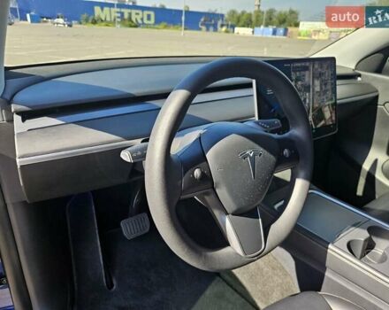 Синий Тесла Model Y, объемом двигателя 0 л и пробегом 53 тыс. км за 23500 $, фото 18 на Automoto.ua