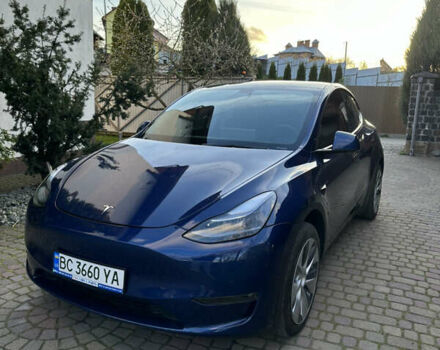 Синий Тесла Model Y, объемом двигателя 0 л и пробегом 34 тыс. км за 28000 $, фото 2 на Automoto.ua