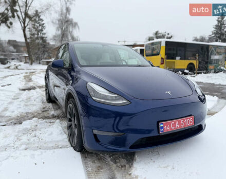 Синий Тесла Model Y, объемом двигателя 0 л и пробегом 63 тыс. км за 27000 $, фото 2 на Automoto.ua