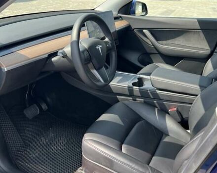 Синий Тесла Model Y, объемом двигателя 0 л и пробегом 61 тыс. км за 26500 $, фото 10 на Automoto.ua