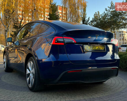 Синий Тесла Model Y, объемом двигателя 0 л и пробегом 72 тыс. км за 25750 $, фото 4 на Automoto.ua