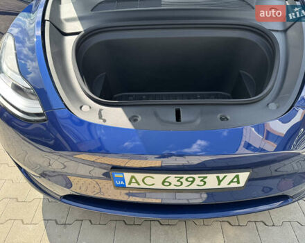Синий Тесла Model Y, объемом двигателя 0 л и пробегом 83 тыс. км за 24999 $, фото 10 на Automoto.ua