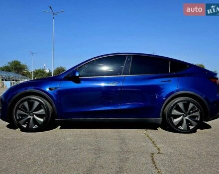 Синий Тесла Model Y, объемом двигателя 0 л и пробегом 53 тыс. км за 23500 $, фото 3 на Automoto.ua