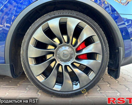 Синий Тесла Model Y, объемом двигателя 0.38 л и пробегом 70 тыс. км за 22000 $, фото 8 на Automoto.ua