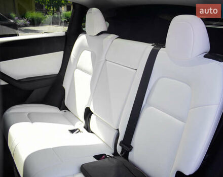 Синій Тесла Model Y, об'ємом двигуна 0 л та пробігом 85 тис. км за 20700 $, фото 5 на Automoto.ua