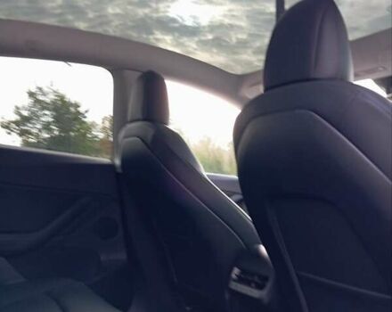 Синий Тесла Model Y, объемом двигателя 0 л и пробегом 50 тыс. км за 26500 $, фото 6 на Automoto.ua