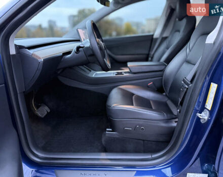 Тесла Model Y 2021 в Харькове на Automoto.ua Синий Тесла Model Y, объемом двигателя 0 л и пробегом 113 тыс. км за 21200 $, фото 31 на Automoto.ua