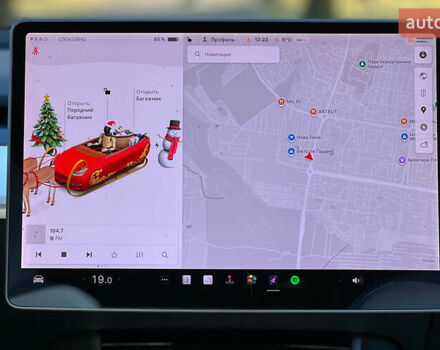 Синій Тесла Model Y, об'ємом двигуна 0 л та пробігом 64 тис. км за 26900 $, фото 13 на Automoto.ua