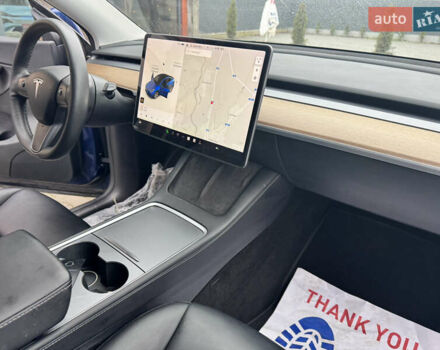 Синій Тесла Model Y, об'ємом двигуна 0 л та пробігом 44 тис. км за 23500 $, фото 23 на Automoto.ua