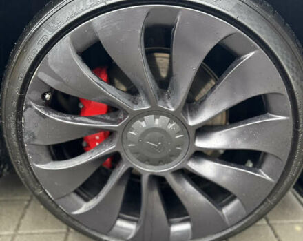 Синий Тесла Model Y, объемом двигателя 0 л и пробегом 85 тыс. км за 24200 $, фото 12 на Automoto.ua