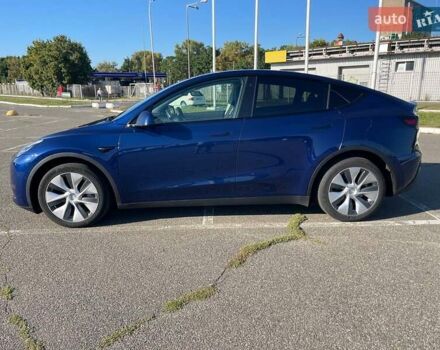 Синий Тесла Model Y, объемом двигателя 0 л и пробегом 45 тыс. км за 26500 $, фото 2 на Automoto.ua