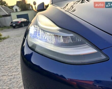 Синий Тесла Model Y, объемом двигателя 0 л и пробегом 90 тыс. км за 22300 $, фото 34 на Automoto.ua
