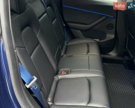 Синий Тесла Model Y, объемом двигателя 0 л и пробегом 88 тыс. км за 31990 $, фото 35 на Automoto.ua