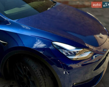 Тесла Model Y 2021 в Белой Церкве на Automoto.ua Синий Тесла Model Y, объемом двигателя 0 л и пробегом 76 тыс. км за 26500 $, фото 1 на Automoto.ua