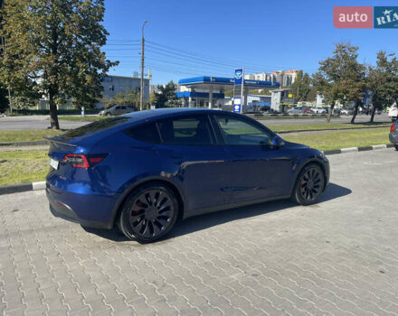 Синий Тесла Model Y, объемом двигателя 0 л и пробегом 127 тыс. км за 24700 $, фото 4 на Automoto.ua