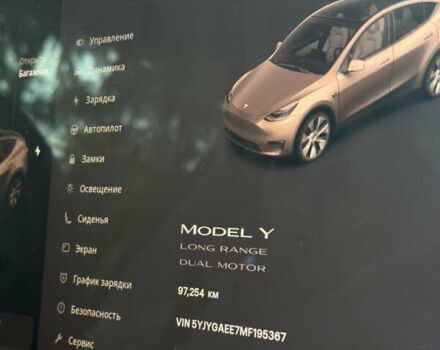 Синий Тесла Model Y, объемом двигателя 0 л и пробегом 97 тыс. км за 26500 $, фото 31 на Automoto.ua