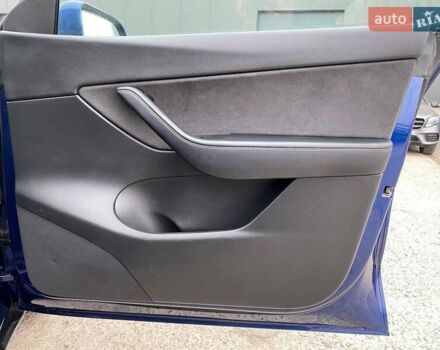 Синій Тесла Model Y, об'ємом двигуна 0 л та пробігом 91 тис. км за 25990 $, фото 22 на Automoto.ua