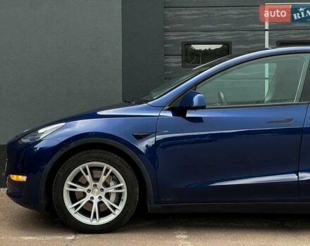 Синий Тесла Model Y, объемом двигателя 0 л и пробегом 66 тыс. км за 25500 $, фото 4 на Automoto.ua