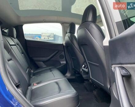 Синій Тесла Model Y, об'ємом двигуна 0 л та пробігом 91 тис. км за 25990 $, фото 21 на Automoto.ua