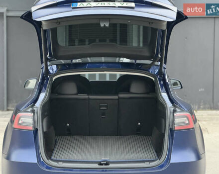 Синий Тесла Model Y, объемом двигателя 0 л и пробегом 88 тыс. км за 31990 $, фото 21 на Automoto.ua