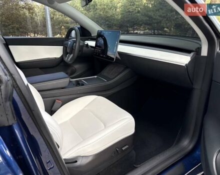 Синий Тесла Model Y, объемом двигателя 0 л и пробегом 86 тыс. км за 25900 $, фото 81 на Automoto.ua