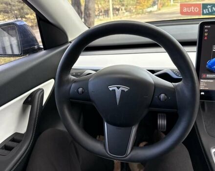 Синий Тесла Model Y, объемом двигателя 0 л и пробегом 87 тыс. км за 23900 $, фото 57 на Automoto.ua